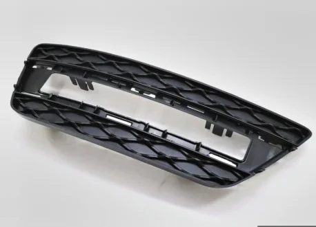 Решетка переднего правого ходового фонаря Mercedes GL/GLS X166 MERCEDES-BENZ A1668844422