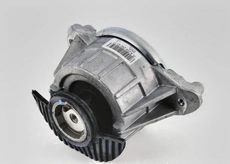Подушка двигуна MERCEDES-BENZ A204240431764