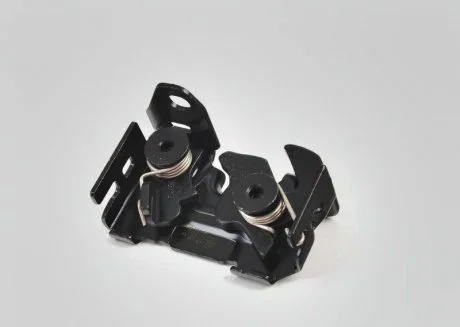 Замок капота Mercedes ML/GLE W166/W167 / GL/GLS X166/X167/C292 / C W204/W205 / GLK X204 / E C207/W212/W213/C238 / CLS C218/C257 / GLC X253 / EQC N293 / G W463 MERCEDES-BENZ A2048800260