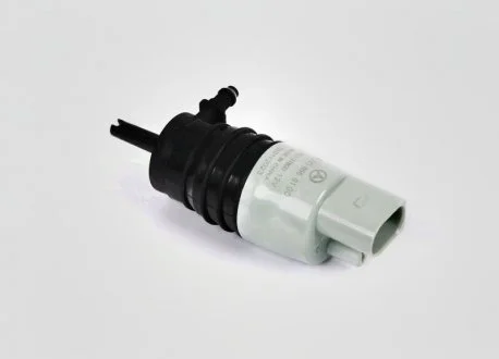 Насос омивача MERCEDES-BENZ A2058660100