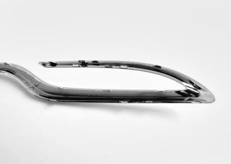 Вставка облицювання MERCEDES-BENZ A2058851621