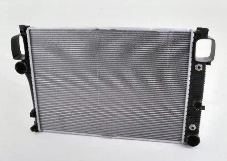 Радиатор охлаждения Mercedes CL C216 / S W221 MERCEDES-BENZ A2215002603 (фото 1)