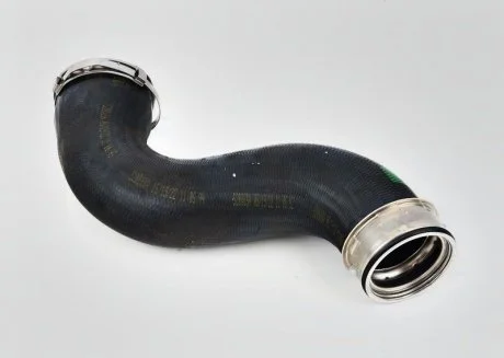 Патрубок интеркулера правый Mercedes S W221 MERCEDES-BENZ A2215281482