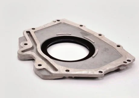 Крышка коленвала задняя с сальником Mercedes ML W164/W166 / GL X164/X166 / C W204 / GLK X204 / E C207/W212 / CLS C218 / S W221/W222 / R W251 / G W463 / Vito/Viavo W639 / Sprinter W906 MERCEDES-BENZ A6420100214