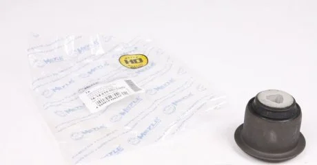 Сайлентблок рычага NISSAN KUBISTAR, RENAULT CLIO II, KANGOO 97- передний мост низ MEYLE 16-14 610 0013/HD