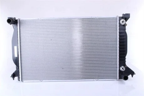 Радиатор AI A 4/S 4(00-)2.5 TDi(+)[OE 8E0.121.251 Q] NISSENS 60303A