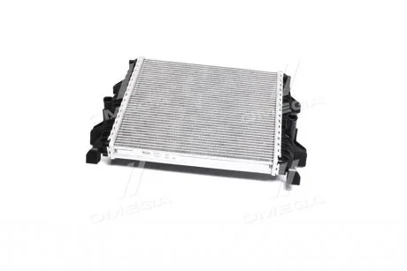 Радіатор AI Q7(06-)3.0 TFSi[OE 7L8121212A] NISSENS 60358