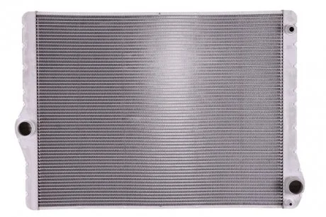 Радиатор охлаждения NISSENS 60776