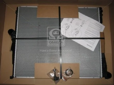 Радіатор BMW X3 E83(04-)X3 1.8d(+)[OE 1711.3.414.986] NISSENS 60803A