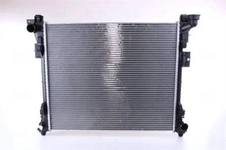 Радіатор CHRYSLER VOYAGER IV (08-) 3.3 i V6 NISSENS 61034