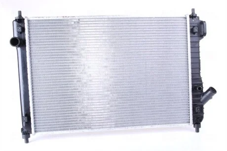 Радиатор CT/GMC AVEO(05-)1.4 16V VVT[OE 96942181] NISSENS 61687