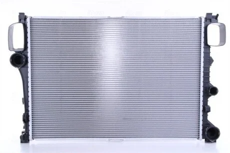 Радіатор охолодження NISSENS 627025