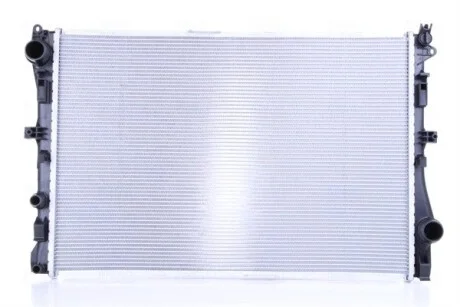 Радіатор MERCEDES E-CLASS W 213, 238 (16-) E 200 NISSENS 627033