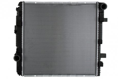 Радиатор охлаждения MERCEDES-BENZ ATEGO NISSENS 62794A (фото 1)