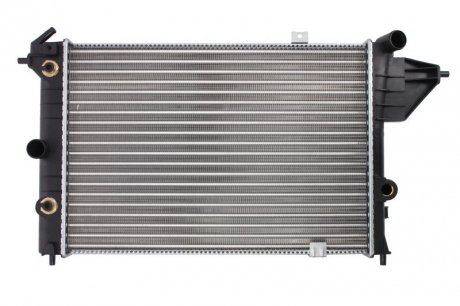 Радиатор охлаждения OPEL VECTRA A (88-) NISSENS 630551 (фото 1)