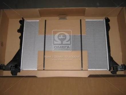 Радиатор NS NV 400(10-)2.3 CDTI(+)[OE 4419451] NISSENS 630732