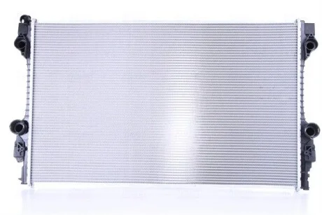 Радіатор PORSCHE PANAMERA (970) (09-) 3.0 HYBRID NISSENS 63779