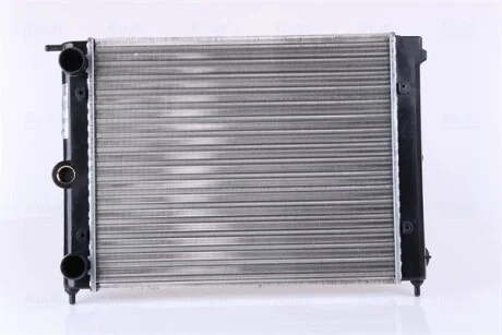 Радиатор SEAT TERRA(86-)900(+)[OE 867.121.253] NISSENS 651711