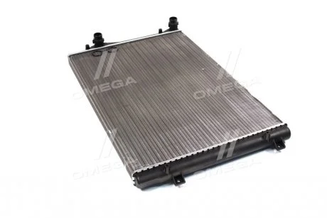 Радиатор охлаждения NISSENS 65279A