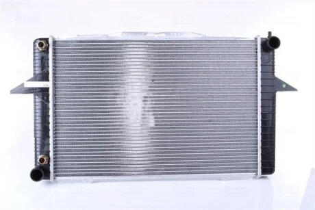 Радиатор VOLVO C70(98-)2.0 T(+)[OE 8602566] NISSENS 65540A