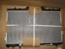 Радиатор KIA CERATO(04-)1.6 i 16V(+)[OE 25310-2F010] NISSENS 66649 (фото 1)