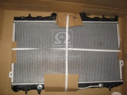 Радиатор KIA CERATO(04-)1.6 i 16V(+)[OE 25310-2F010] NISSENS 66649
