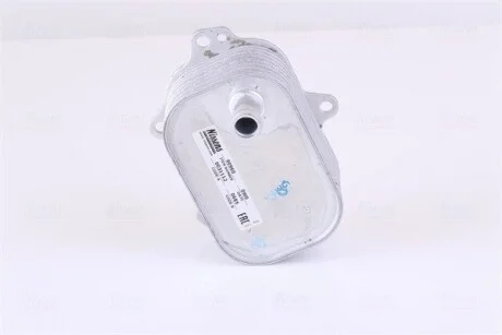 Радіатор оливний NISSENS 90960