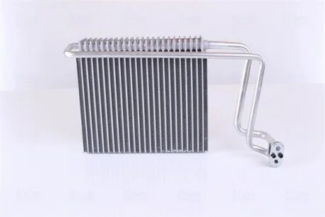 Випарник MB VIANO W 639(03-)2.0 CDI(+)[OE 001 830 57 58] NISSENS 92248