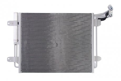 Радиатор кондиционера NISSENS 940802 (фото 1)