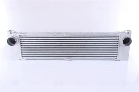 Радиатор охолодженя двигателя MERCEDES VITO II W 639 (03-) NISSENS 96729