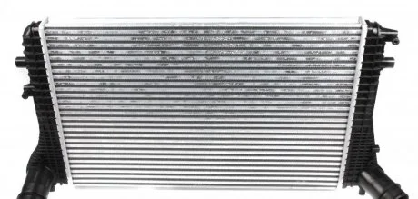 Інтеркулер 1.6-2.0 TDI Audi A3 03-12 / TT 8-14, Skoda Octavia 06-13 / Superb 08-15 / Yeti 10-, VW Caddy 10- / Golf 05- / Jetta 09- NRF 30316