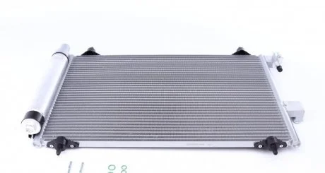 Конденсер кондіционера (вир-во) NRF 35649