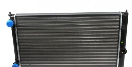 Радиатор охлаждения VW Golf / Vento 1.8 91-98 NRF 529501 (фото 1)