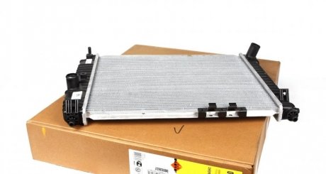 Радиатор охлаждения Chevrolet Aveo 1.2 / 1.4 06- NRF 53637 (фото 1)