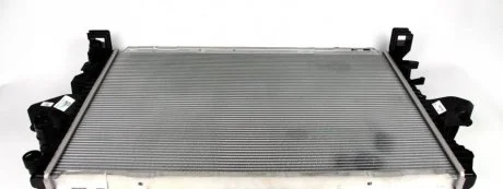 Радиатор VW T5 1.9TDI, 2.0 04.03- NRF 53796