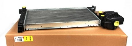 Радиатор основной MB Sprinter 2.2-2.7CDI 00-06 (Economy Class) NRF 55348A