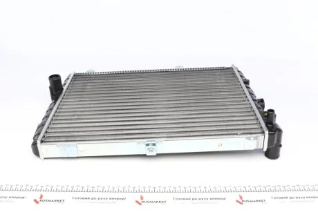 Радиатор охлаждения двигателя AUDI 80 80- NRF 58579