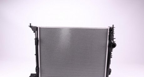 Радиатор двигателя Renault Grand Scenic IV, Megane IV, Scenic IV 1.2-1.5DH 11.15- NRF 59273 (фото 1)