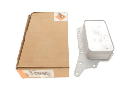 Радіатор оливний NRF DSC_31337