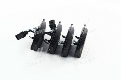 Тормозные колодки дисковые передние Audi A4 1.6-3.2FSi / A6 III / A6 Quattro III 4.2 04- / T-5 REMSA 0964 12