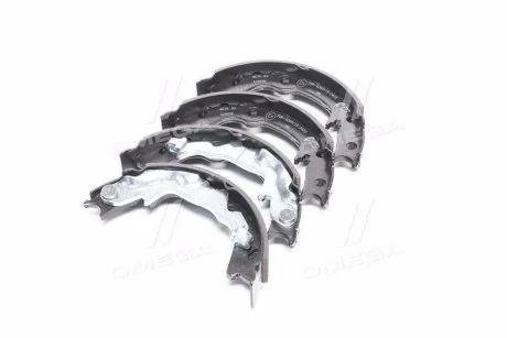 Колодки тормозные барабанные KIA RIO, HYUNDAI ACCENT III (MC) задн. REMSA 4676.00