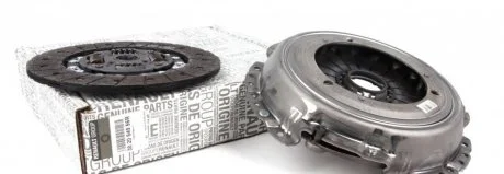 К-т сцепления master iii m9t RENAULT 302054956R