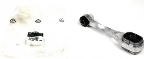 Опора двигуна Renault Clio II/Megane 1.4/1.6 01.97-05.05 RENAULT 8200171178