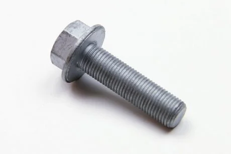 Болт М12 RENAULT 8200689705