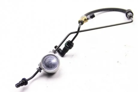 Трубка сцепления trafic ii RENAULT 8200860426