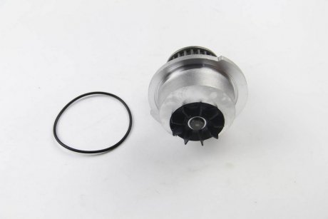 Водяной насос Astra F/G/Corsa B/Vectra B 1.4/1.6 92-05 SALERI SIL PA707P