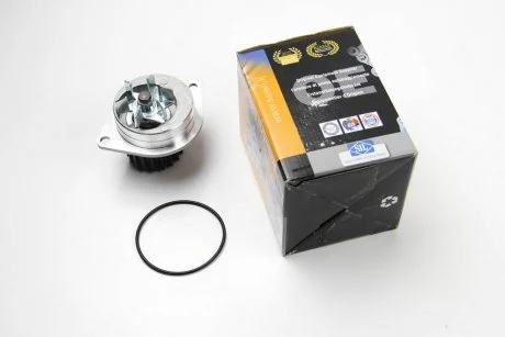 Водяной насос Berlingo/Partner 00-/C3/C4 1.6i 02- (19z) SALERI SIL PA938 (фото 1)
