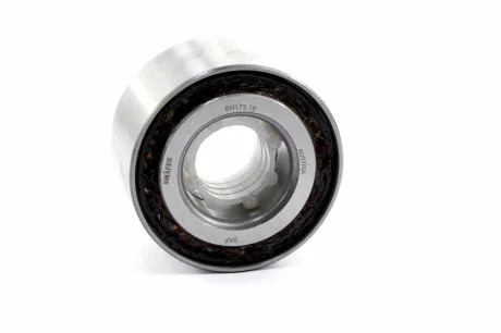 Подшипник ступицы задней Mitsubishi Pajero / L-200 91- SHAFER SH173.19