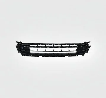 Решетка бампера Jetta 6 2015-18 центральная Signeda PVW99077GA