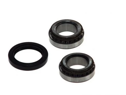 Подшипник ступицы, комплект FORD / MAZDA Escort / Fiesta / Orion / 121 задняя сторона 1,3 / 2,8L 89-03 SKF VKBA1333